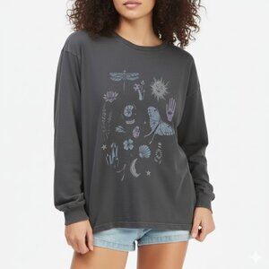 American Eagle Oversized Long Sleeve Graphic T-Shirt L/XL Dark Gray Celestial